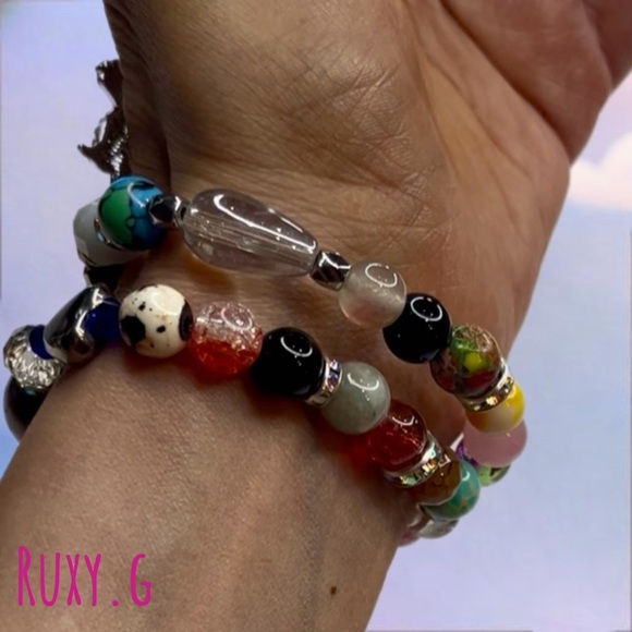 Silver Hummingbird Charm Bracelet - Picture 6 of 10